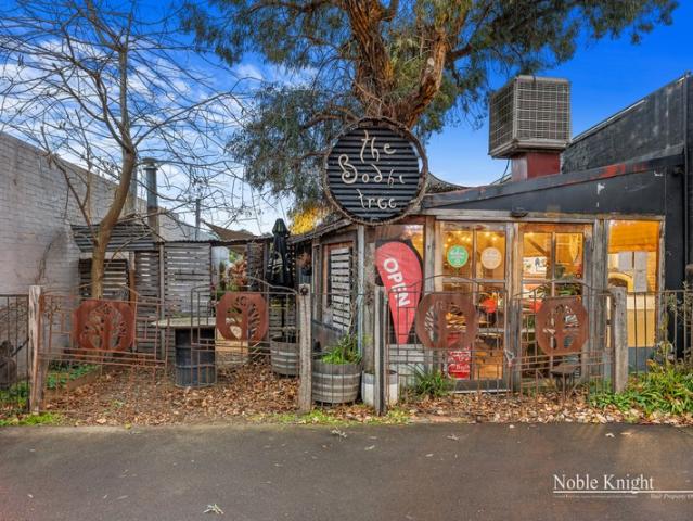 Retail for rent in Camerons Creek, Victoria