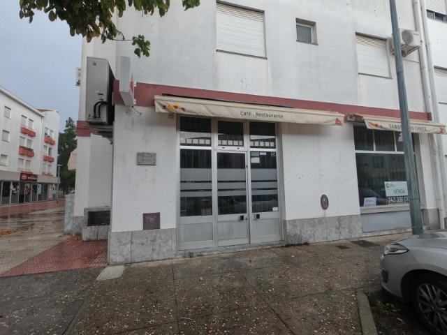 Loja venda em Almeirim, Santarém