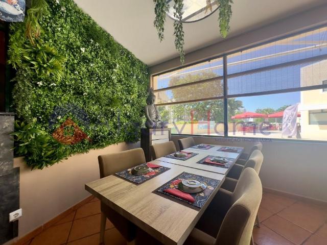 Loja venda em Praia de Alvor, Portimão