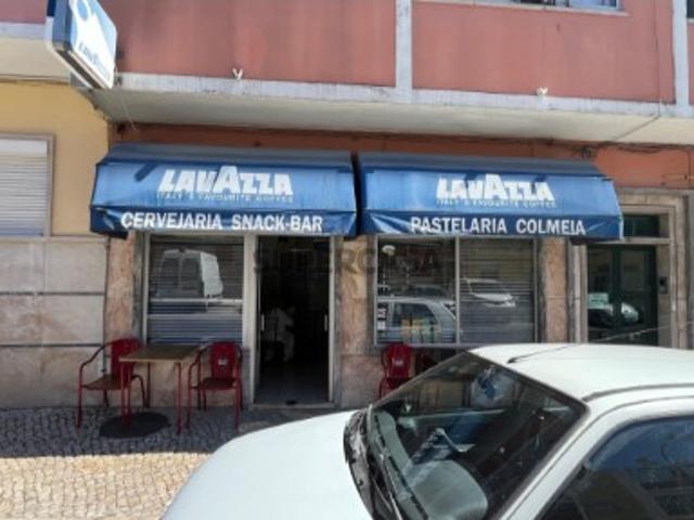 Armazém venda em Amadora, Lisboa