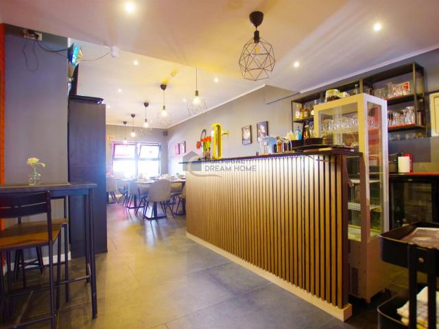 Loja venda em Albufeira e Olhos de Água, Albufeira