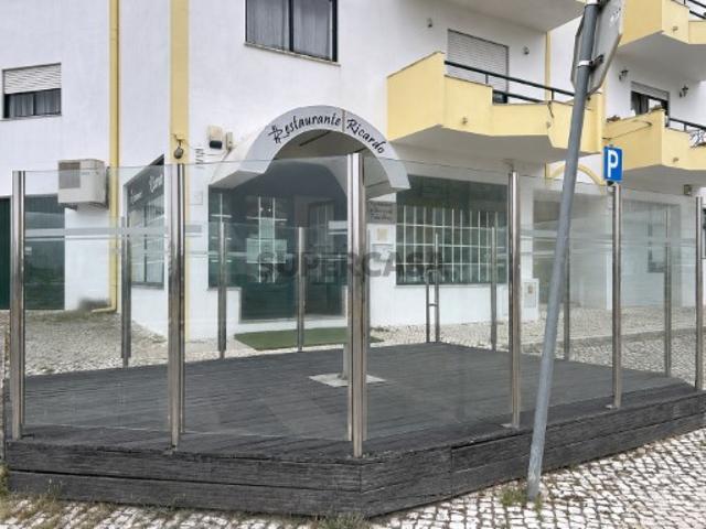 Armazém venda em Casal do Brejo, Caldas Da Rainha