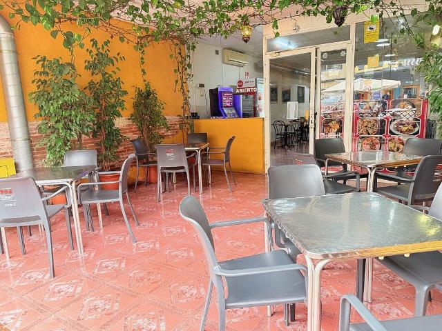 Local Comercial en alquiler en Districte 1, Barcelonès