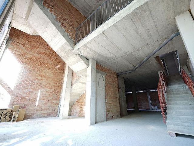 Local Comercial en alquiler en Barcelona, el Bon Pastor