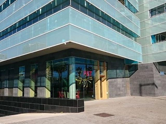 Local Comercial en alquiler en Barcelona, Diagonal Mar i el Front Marítim del Poblenou