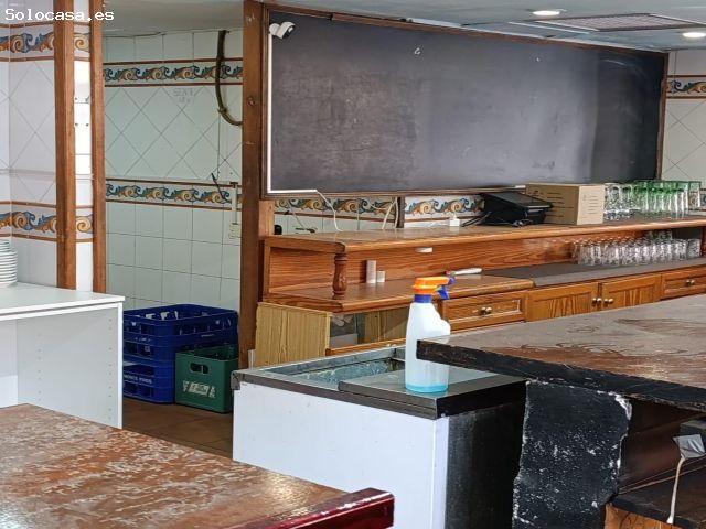 Local Comercial en alquiler en Benalua i els Antigons, Alacant / Alicante