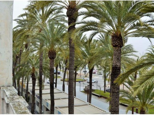 Local Comercial en alquiler en Vilanova I La Geltrú, Eixample de Mar