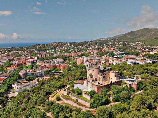 Local Comercial en venta en Can Bou, Baix Llobregat