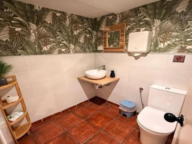 Local Comercial en venta en Barriada Islas Canarias, Costa del Sol Occidental