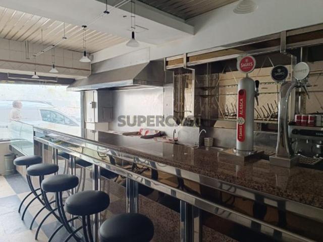 Armazém venda em São Vicente de Fora, Lisboa