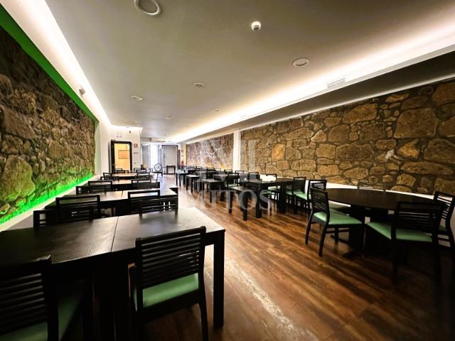 Ponto Comercial alugar em Meadela