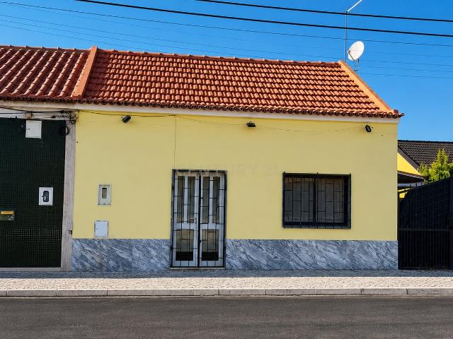 Loja venda em Broega, Montijo