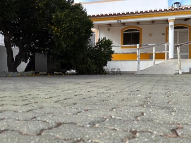 Armazém venda em Vila Real De Santo António, Faro