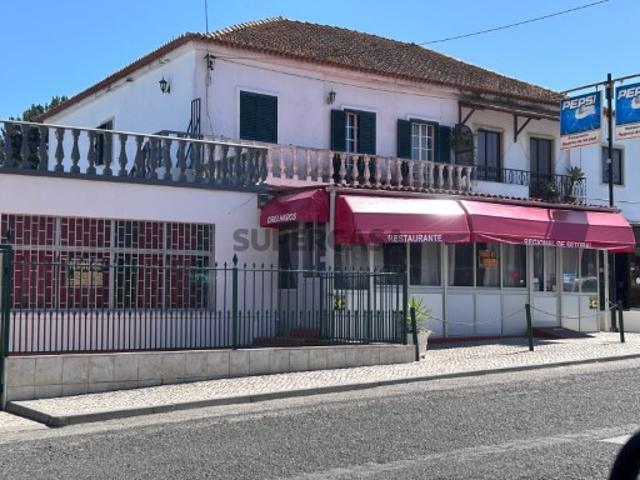 Armazém venda em Quinta da Serralheira, Setúbal