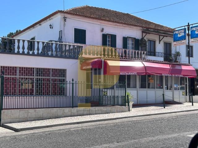 Loja venda em Quinta da Serralheira, Setúbal