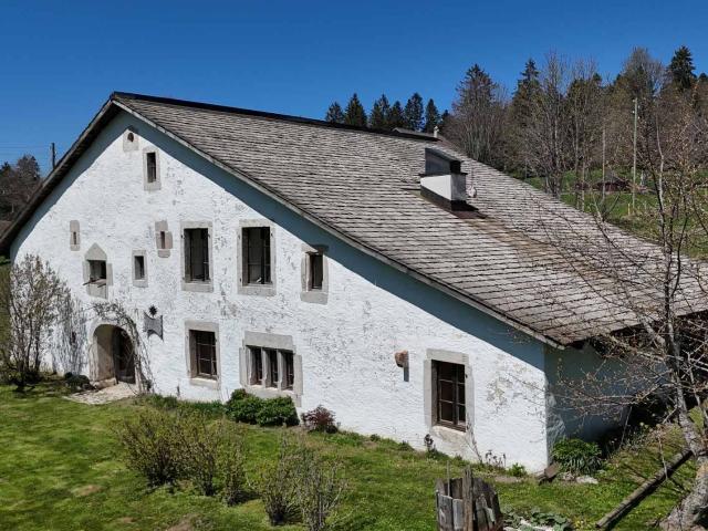 Landwirtschaft kaufen in Sonvilier, Région administrative du Jura bernois