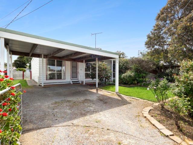 House for sale in Collendina, Ocean Grove