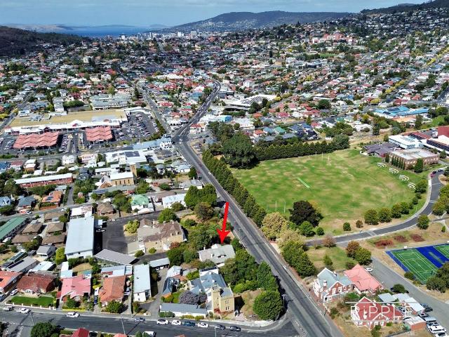 House for sale in New Town
