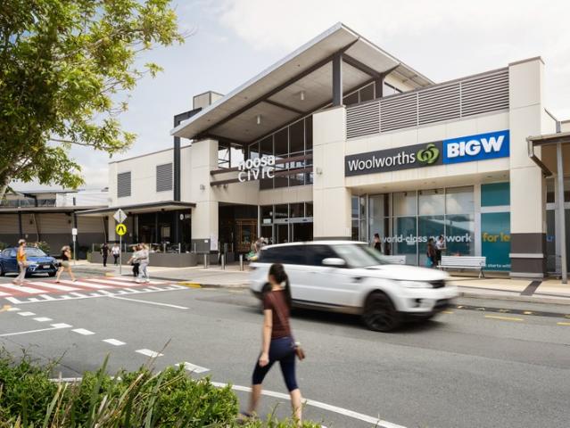 Retail for rent in Noosaville, Queensland