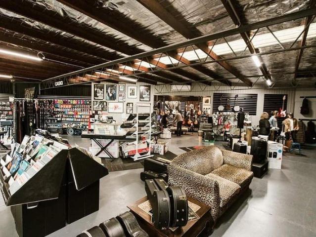 Retail for sale in Warragul, Victoria
