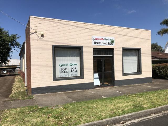 Retail for rent in Macarthur, Victoria