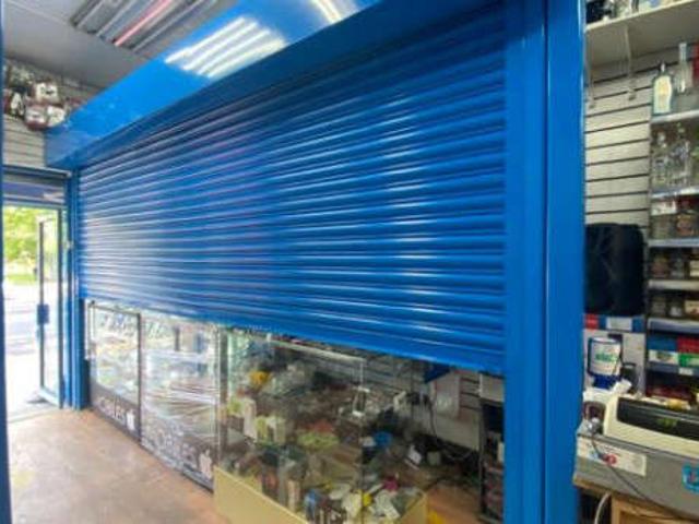 Commercial for rent in London Borough of Hounslow, Feltham