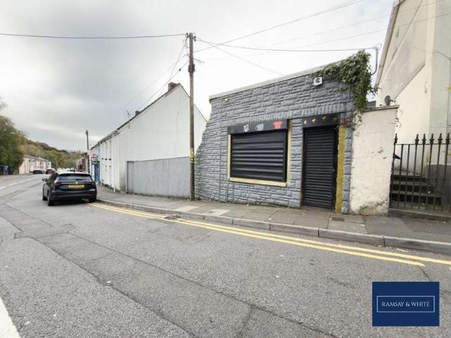 Commercial for sale in Vaynor, Wales