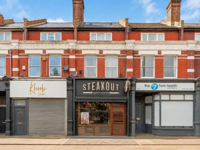 Commercial for rent in Furzedown, Greater London