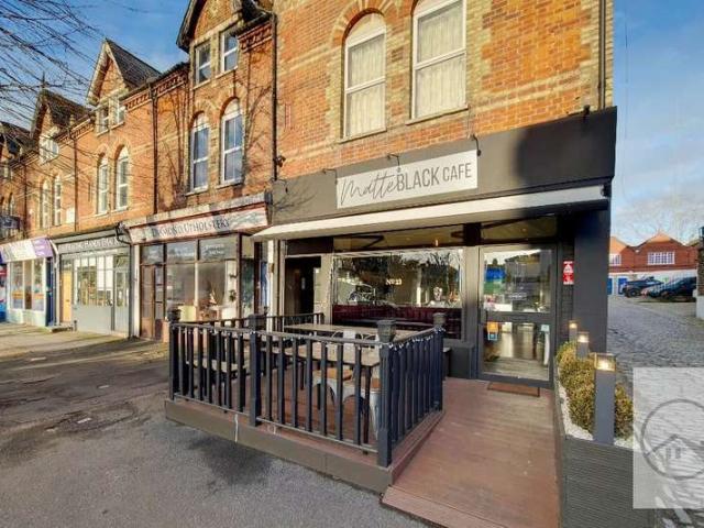 Commercial for sale in Wallington, Greater London