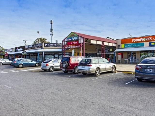 Retail for rent in Horseshoe Creek, South Australia