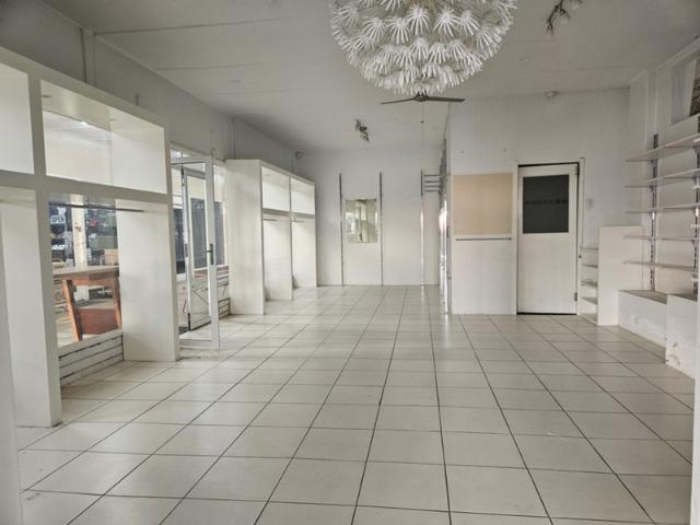 Retail for rent in Cowra, New South Wales