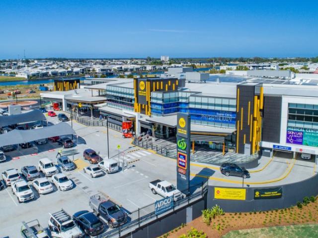 Retail for rent in Hope Island, Gold Coast City