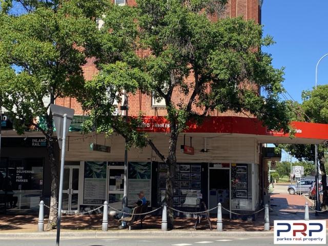 Retail for sale in Parkes, New South Wales