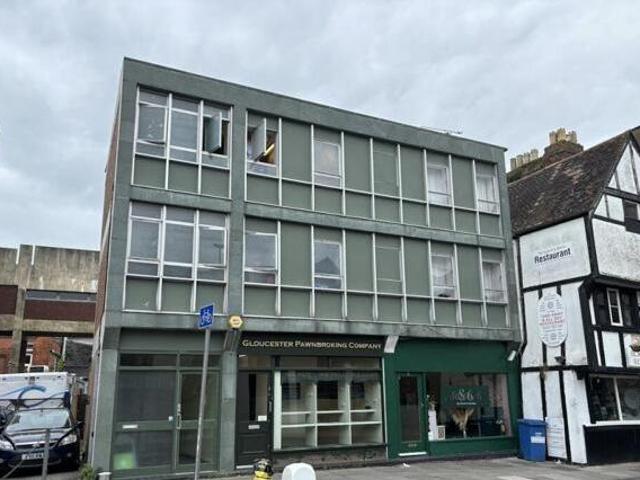 House for sale in Gloucester, Gloucestershire