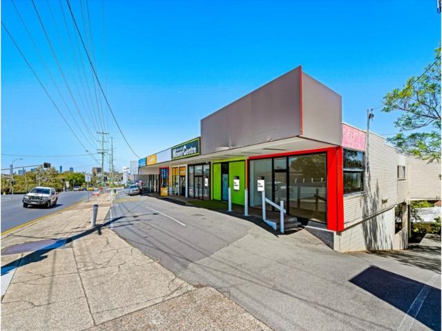 Retail for rent in Toombul, Queensland