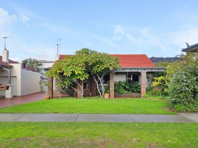 House for sale in Scarborough