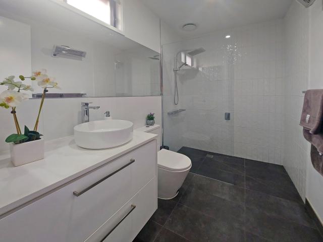 Villa for sale in Cobram, Victoria