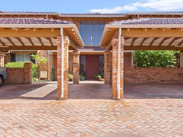 Villa for sale in Sorrento, Western Australia