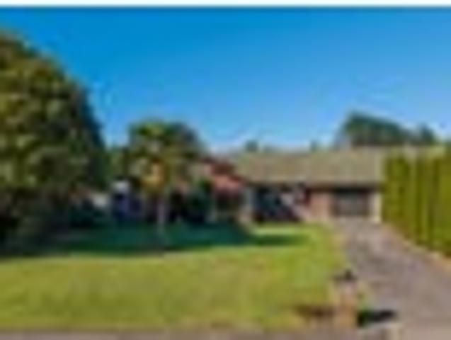 House for sale in Awhitu