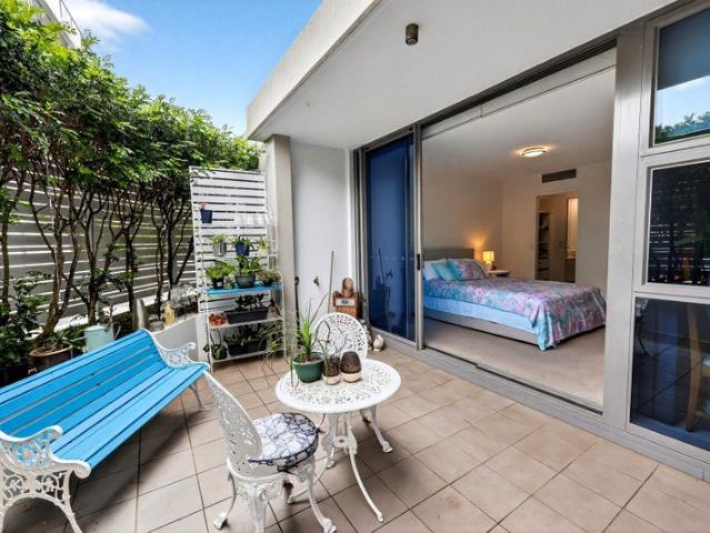 Apartment for sale in Fernbrook, Queensland