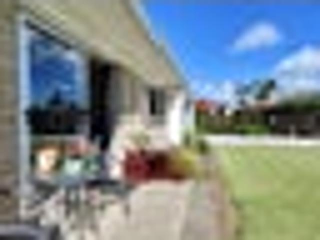 Apartment for sale in Fairburn, Northland