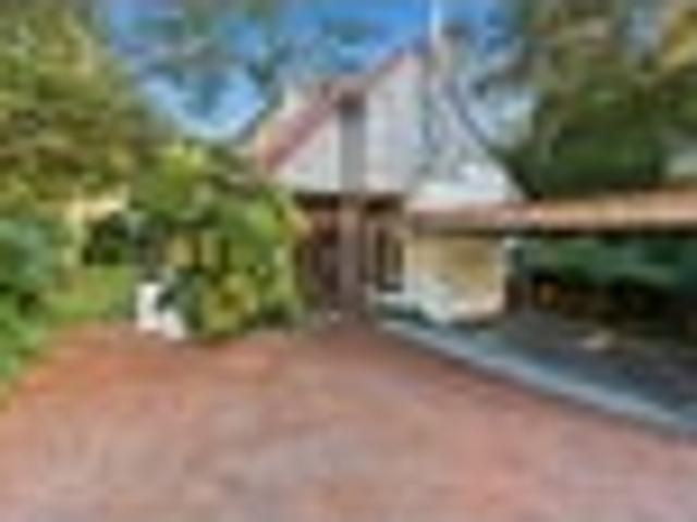 House for sale in Wairau Valley