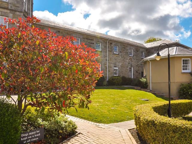 Apartment for rent in Gluvian, St. Columb Major