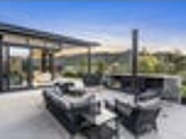 House for sale in Otakou