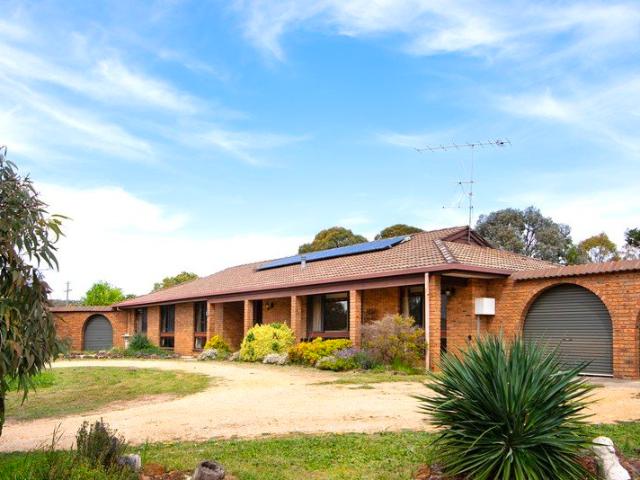 House for sale in Wesley Hill, Castlemaine