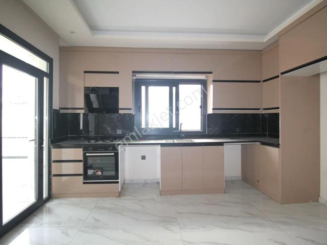Merkez Mahallesi, Mezitli içerisinde kiralık Villa