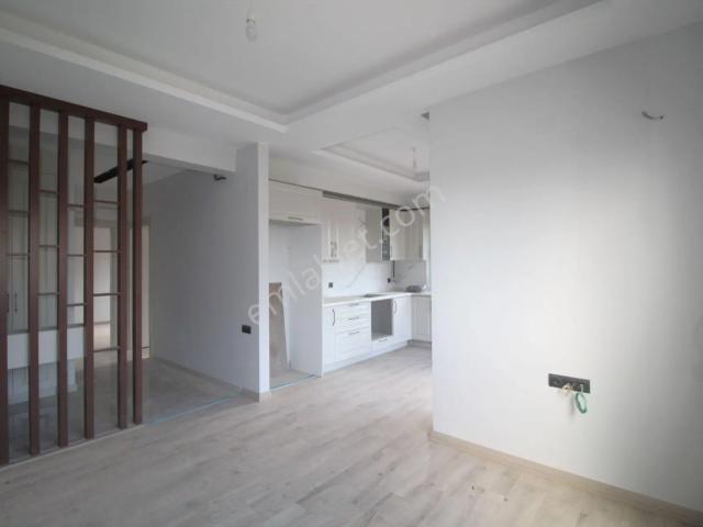 Yenişehir, Mersin içerisinde satılık mülk