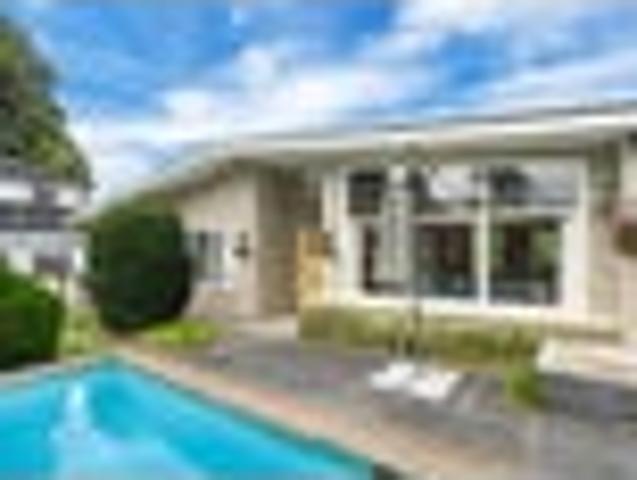 House for sale in Papakura