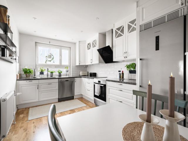 Bostadsrätt till salu i Hässelby-Vällingby, Stockholm
