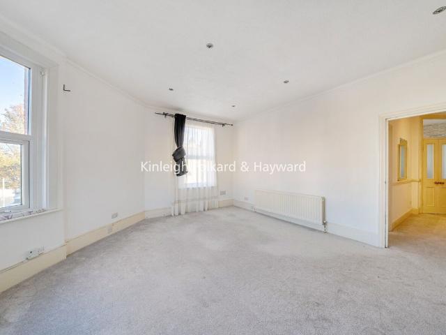 Apartment for rent in Wimbledon Park, Greater London